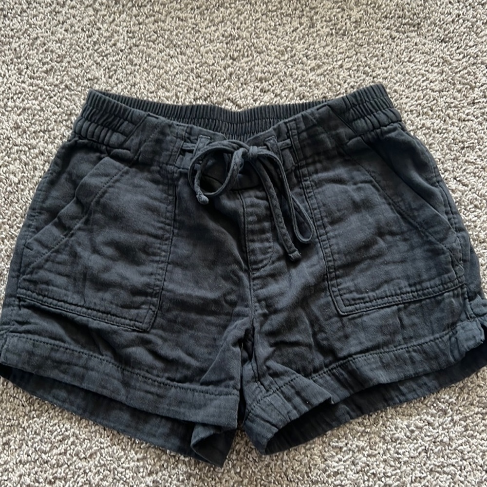 Charcoal Grey Linen Shorts. Old Navy size XS